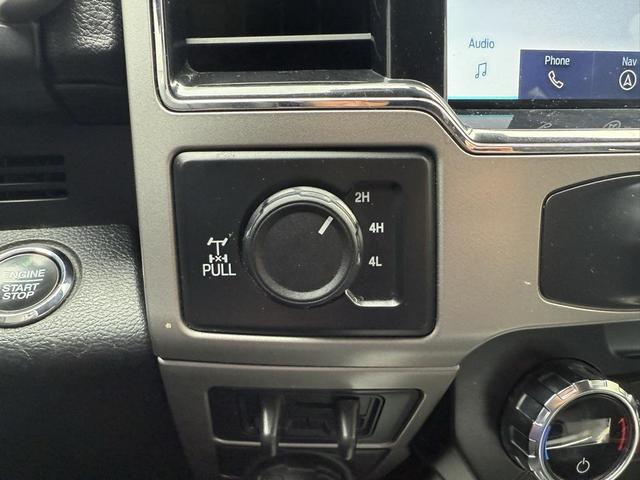 Photo of 2022 Agate Black Metallic Ford F-250