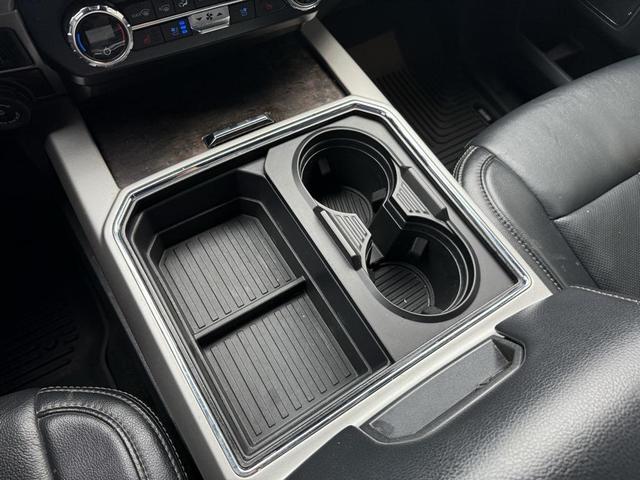 Photo of 2022 Agate Black Metallic Ford F-250