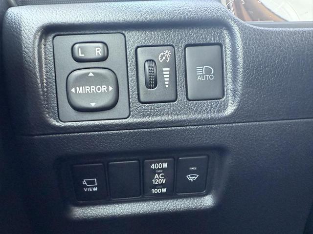 Photo of 2023 Orange Toyota 4Runner