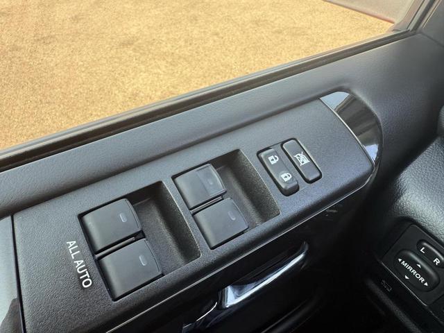 Photo of 2023 Orange Toyota 4Runner