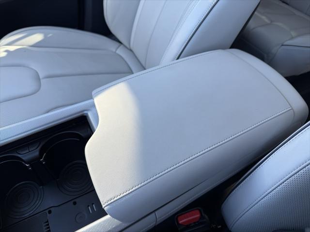 Photo of 2024 Steel Graphite Hyundai PALISADE