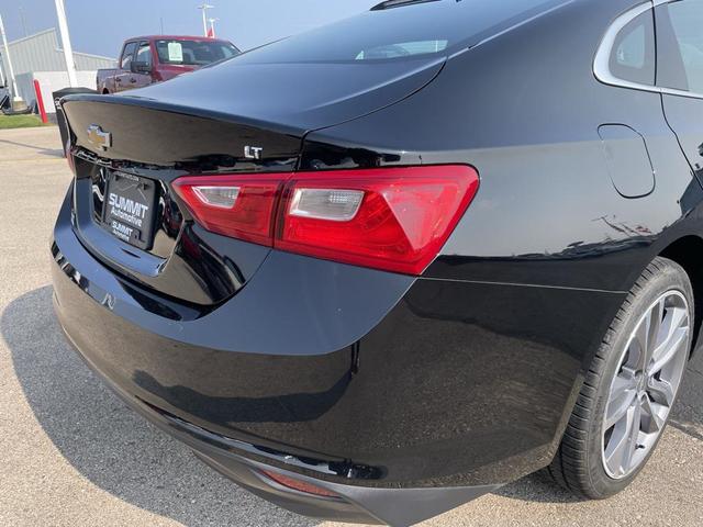 Photo of 2023 Mosaic Black Metallic Chevrolet Malibu