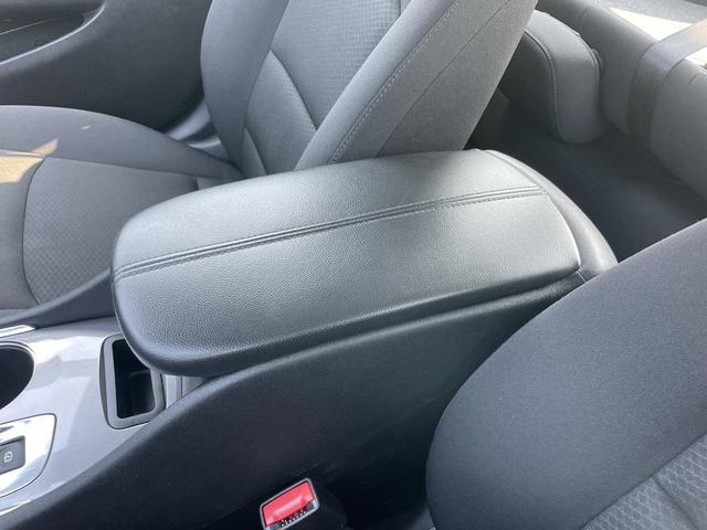 Photo of 2023 Mosaic Black Metallic Chevrolet Malibu