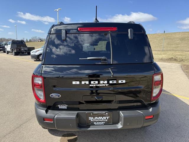 Photo of 2025 Shadow Black Ford Bronco Sport