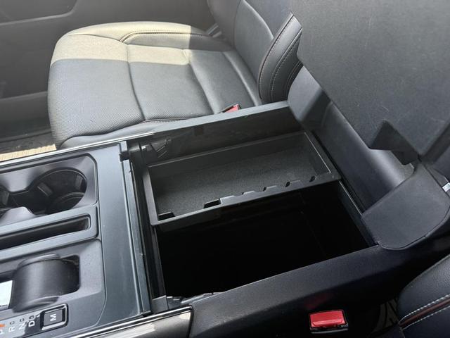 Photo of 2021 Agate Black Metallic Ford F-150
