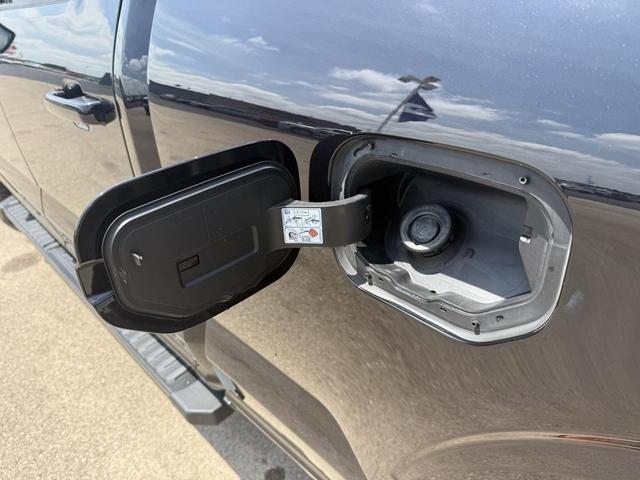 Photo of 2021 Agate Black Metallic Ford F-150