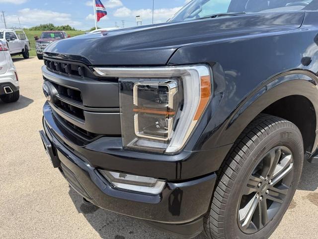 Photo of 2021 Agate Black Metallic Ford F-150