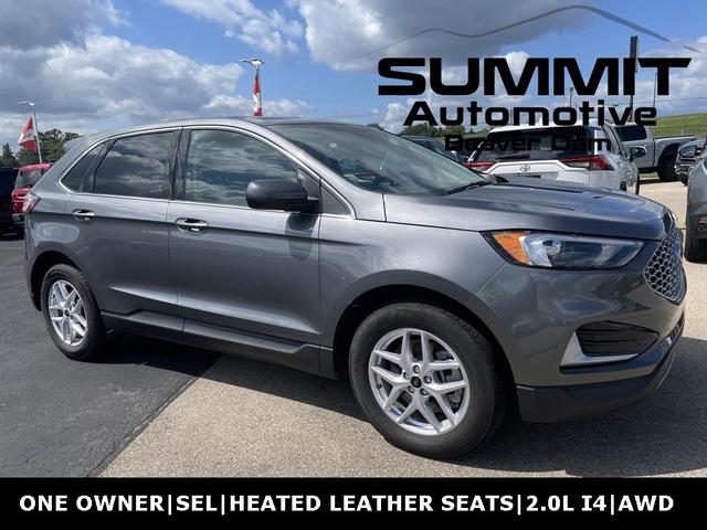 Photo of 2024 Gray Metallic Ford Edge