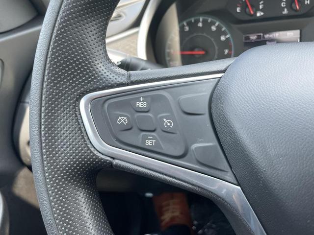 Photo of 2022 Mineral Gray Metallic Chevrolet Malibu