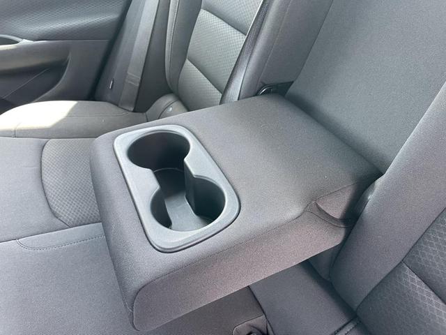 Photo of 2022 Mineral Gray Metallic Chevrolet Malibu