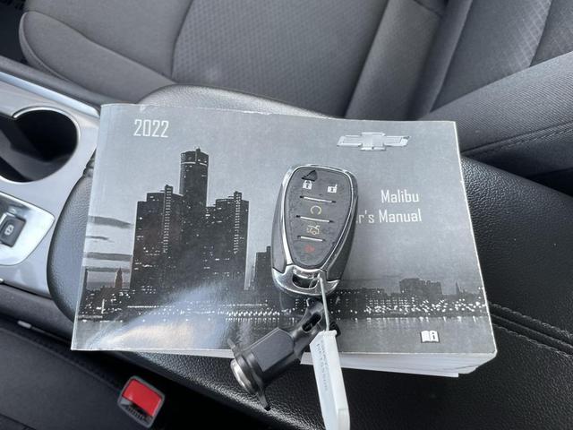 Photo of 2022 Mineral Gray Metallic Chevrolet Malibu