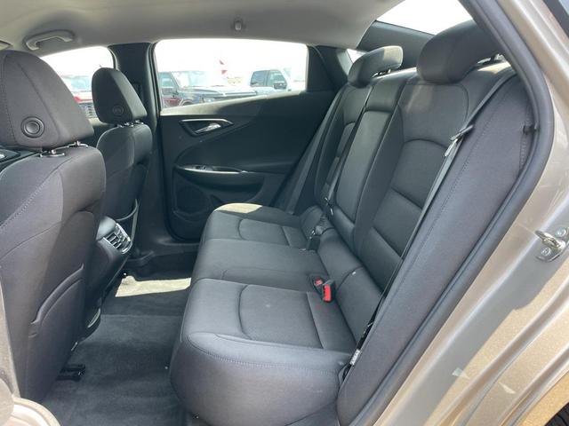 Photo of 2022 Mineral Gray Metallic Chevrolet Malibu