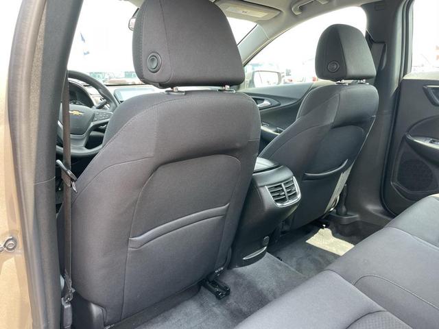 Photo of 2022 Mineral Gray Metallic Chevrolet Malibu