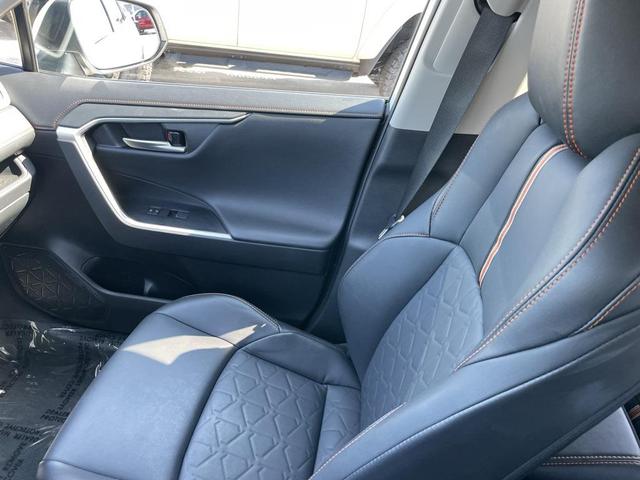 Photo of 2024 Ice Cap Toyota RAV4