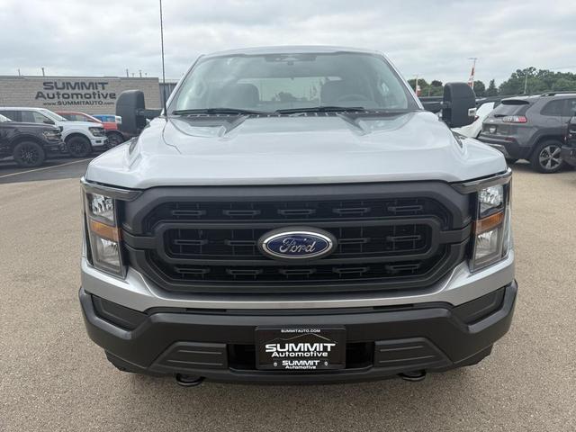 Photo of 2023 Silver Metallic Ford F-150