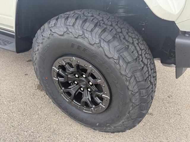 Photo of 2025 Desert Sand Ford Bronco