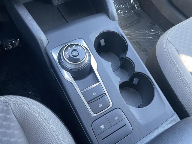 Photo of 2022 Agate Black Metallic Ford Escape