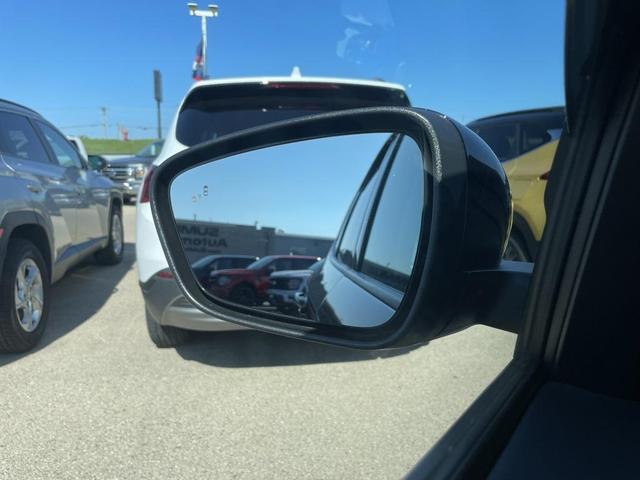 Photo of 2022 Agate Black Metallic Ford Escape