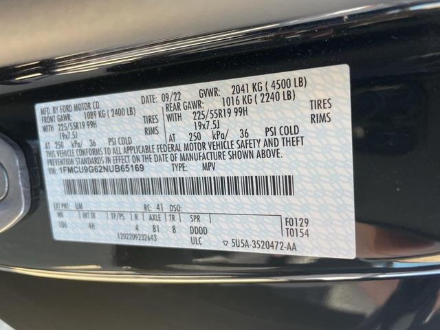 Photo of 2022 Agate Black Metallic Ford Escape