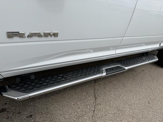 Photo of 2024 Bright White Clearcoat RAM 2500