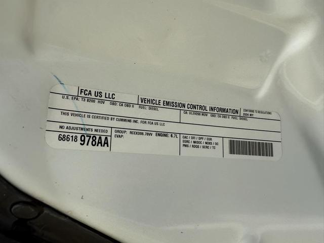 Photo of 2024 Bright White Clearcoat RAM 2500