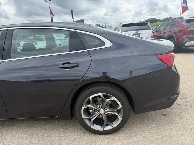 Photo of 2023 Dark Ash Metallic Chevrolet Malibu