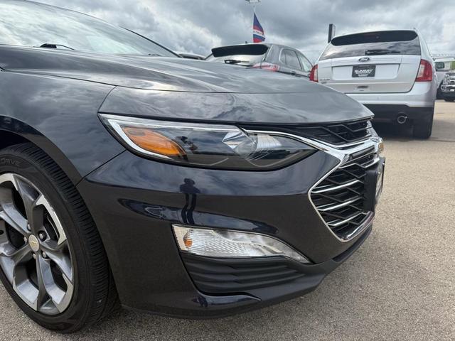 Photo of 2023 Dark Ash Metallic Chevrolet Malibu