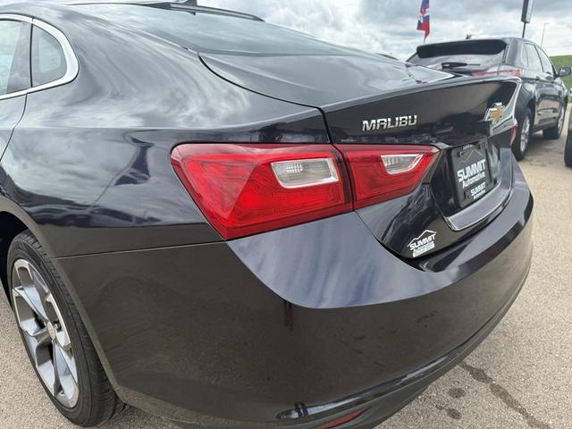 Photo of 2023 Dark Ash Metallic Chevrolet Malibu