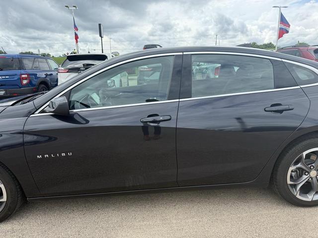 Photo of 2023 Dark Ash Metallic Chevrolet Malibu
