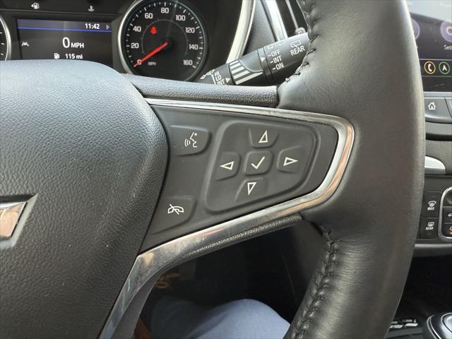 Photo of 2021 Pacific Blue Metallic Chevrolet Equinox
