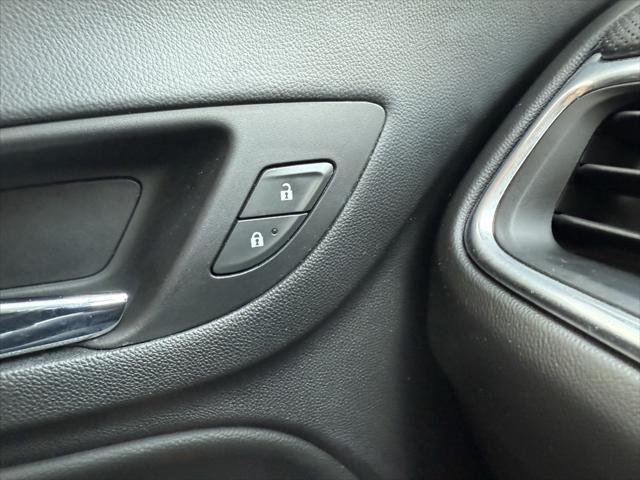 Photo of 2021 Pacific Blue Metallic Chevrolet Equinox