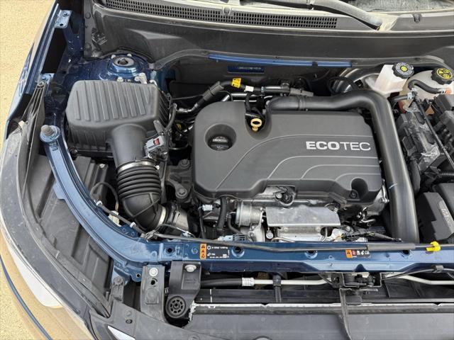 Photo of 2021 Pacific Blue Metallic Chevrolet Equinox