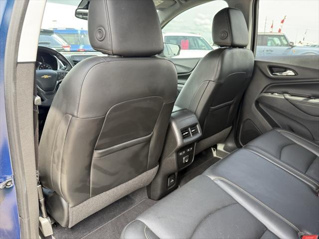 Photo of 2021 Pacific Blue Metallic Chevrolet Equinox