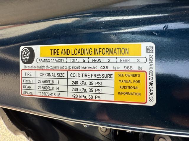 Photo of 2021 Pacific Blue Metallic Chevrolet Equinox