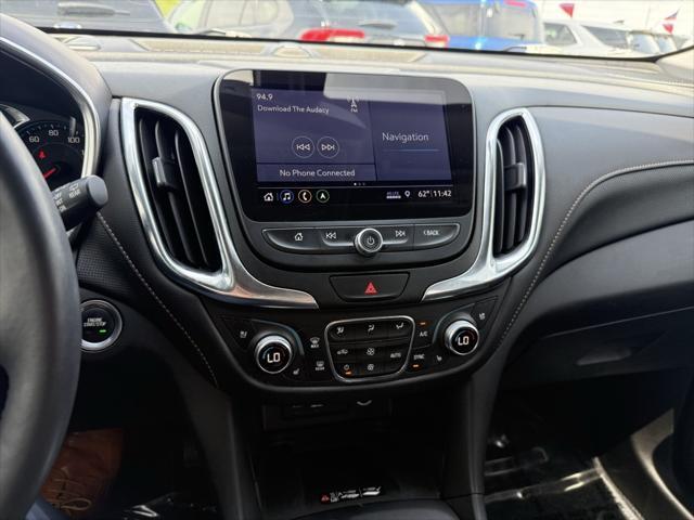 Photo of 2021 Pacific Blue Metallic Chevrolet Equinox