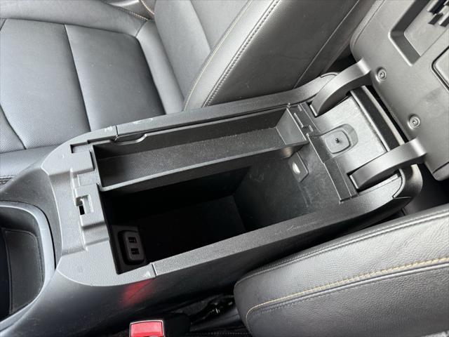 Photo of 2021 Pacific Blue Metallic Chevrolet Equinox