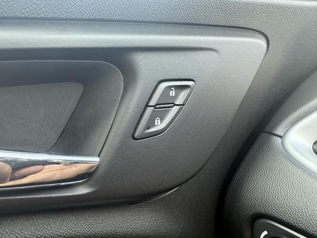 Photo of 2023 Mosaic Black Metallic Chevrolet Malibu
