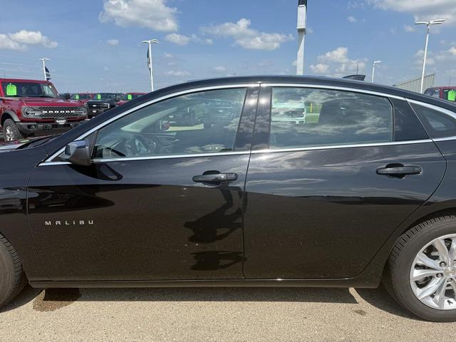 Photo of 2023 Mosaic Black Metallic Chevrolet Malibu
