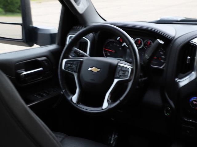 Photo of 2022 Mosaic Black Metallic Chevrolet Silverado 3500