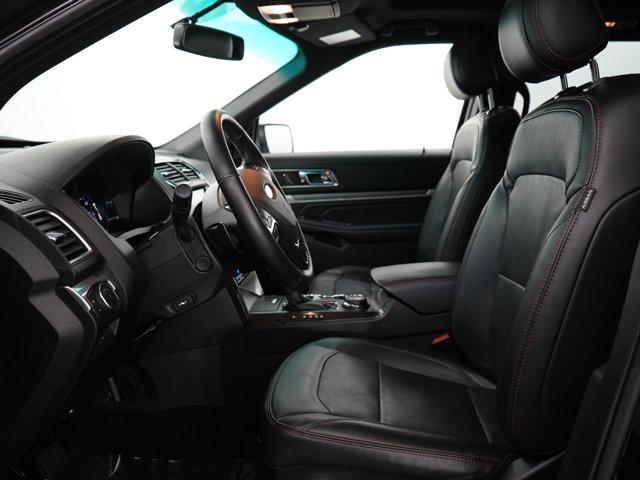 Photo of 2017 Shadow Black Ford Explorer