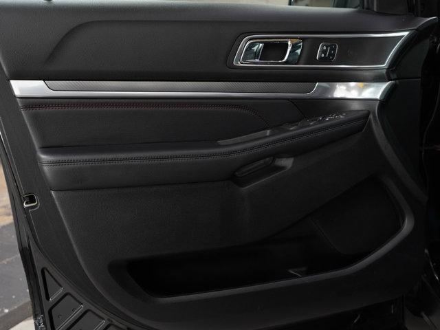 Photo of 2017 Shadow Black Ford Explorer