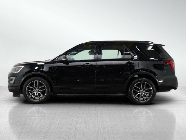 Photo of 2017 Shadow Black Ford Explorer