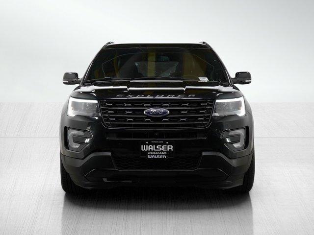 Photo of 2017 Shadow Black Ford Explorer