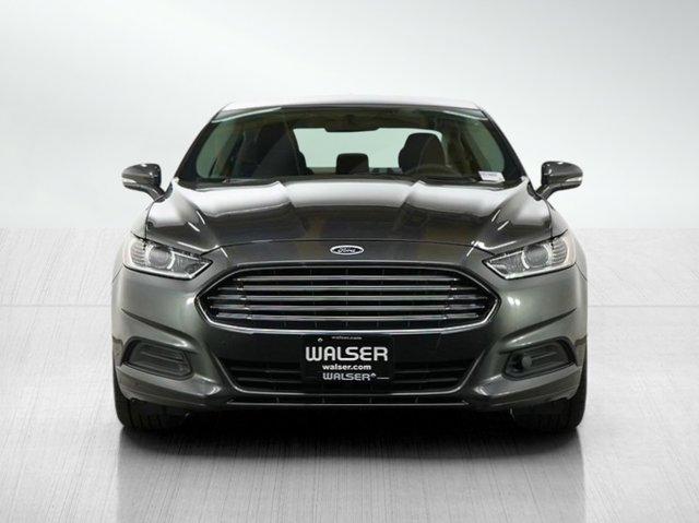Photo of 2015 Magnetic Ford Fusion