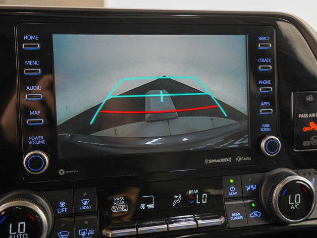 Photo of 2022 Magnetic Gray Metallic Toyota Highlander Hybrid