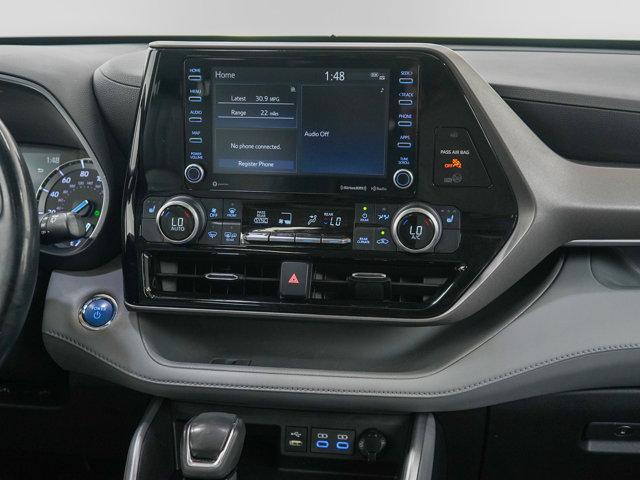 Photo of 2022 Magnetic Gray Metallic Toyota Highlander Hybrid