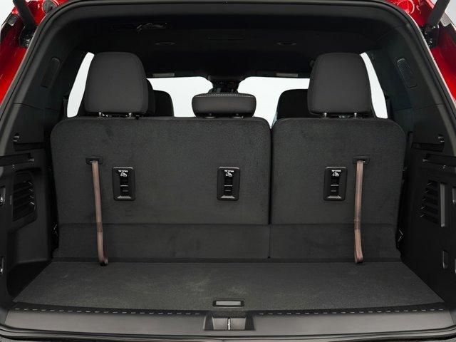 Photo of 2025 Radiant Red Tintcoat Chevrolet Traverse