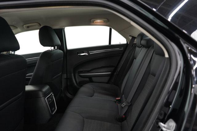 Photo of 2021 Gloss Black Chrysler 300