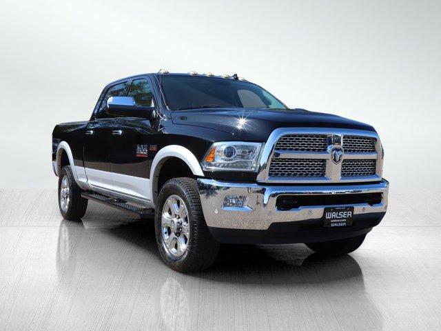 Photo of 2016 Brilliant Black Crystal Pearlcoat RAM 2500