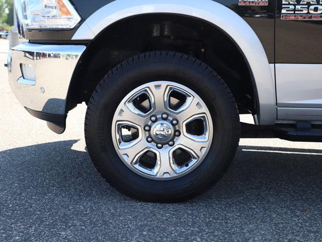 Photo of 2016 Brilliant Black Crystal Pearlcoat RAM 2500